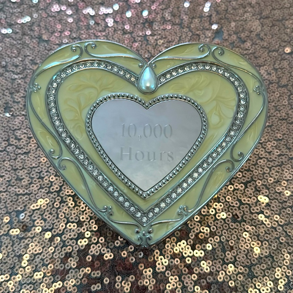 EUC Things Remembered Velvet Lined 10,000 Hours Rent Trinket Jewelry Box